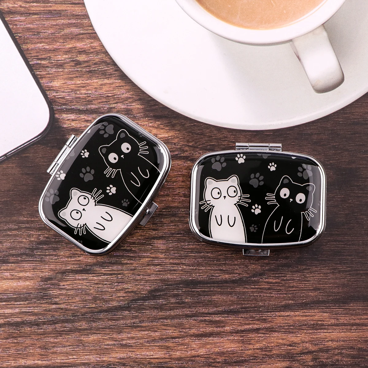 Cartoon Black And White Cat Tr - Travel Accessories Holder incelemesi ve fiyatı
